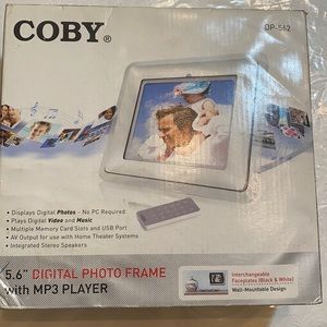 NIB Coby Digital Photo Frame